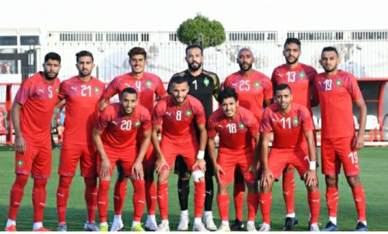 المحليون ينتصرون بصعوبة على المنتخب الغيني في لقاء ودي