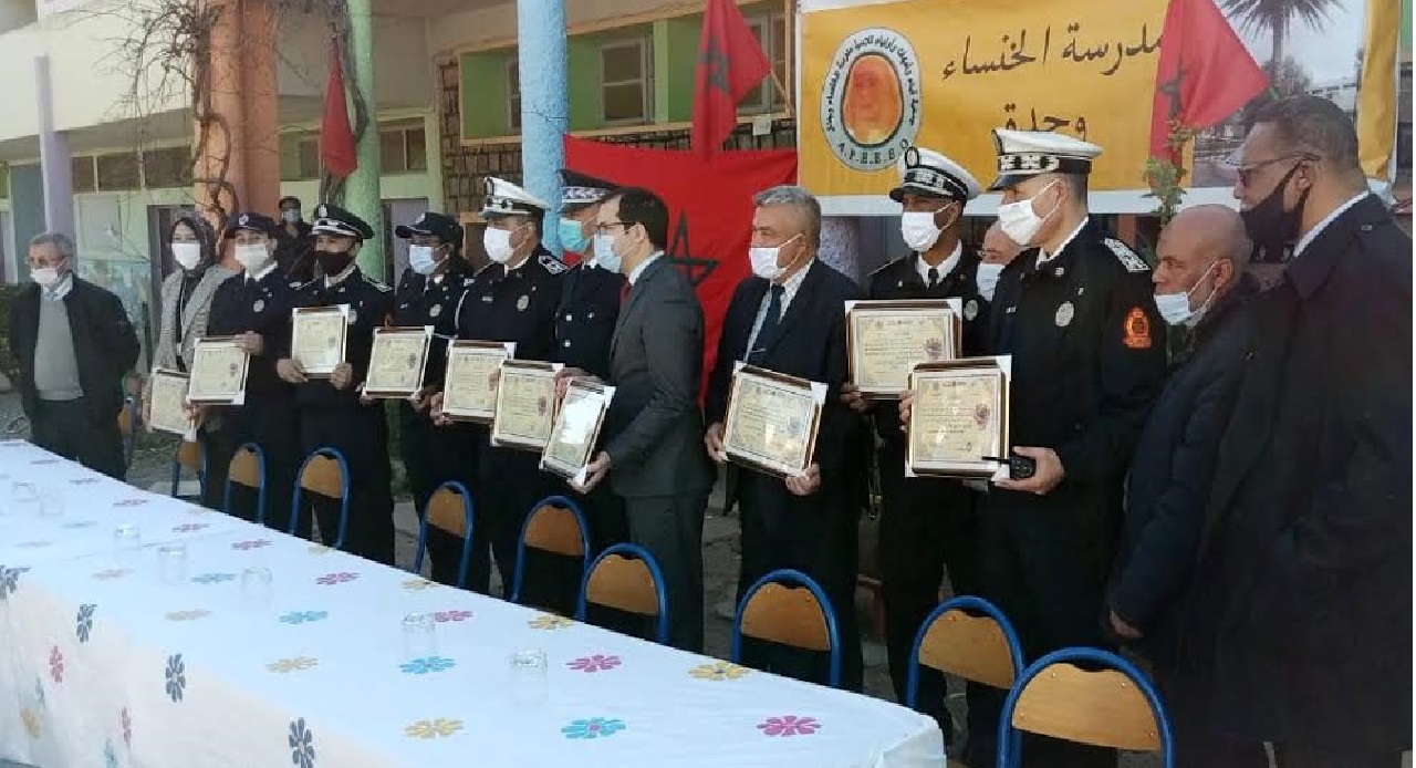 احتفاء باليوم الوطني للسلامة الطرقية: المديرية الإقليمية وجدة أنجاد وولاية أمن وجدة تعطيان الانطلاقة الرسمية للحملات التحسيسية‼ احتفاء باليوم الوطني للسلامة الطرقية: المديرية الإقليمية وجدة أنجاد وولاية أمن وجدة تعطيان الانطلاقة الرسمية للحملات التحسيسية‼
