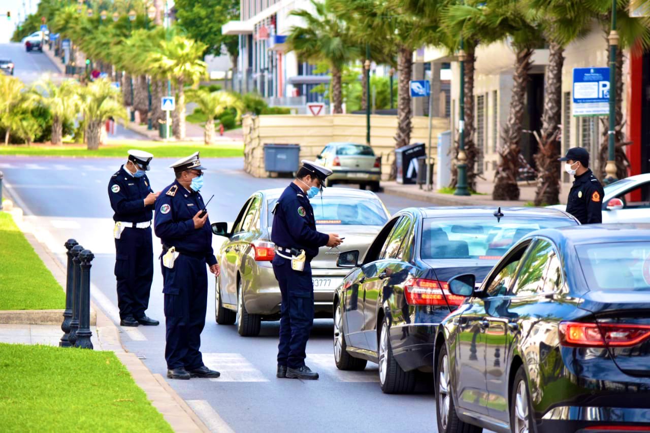 المغرب يمر إلى السرعة القصوى في مواجهة كورونا ويلوح بالإجبارية