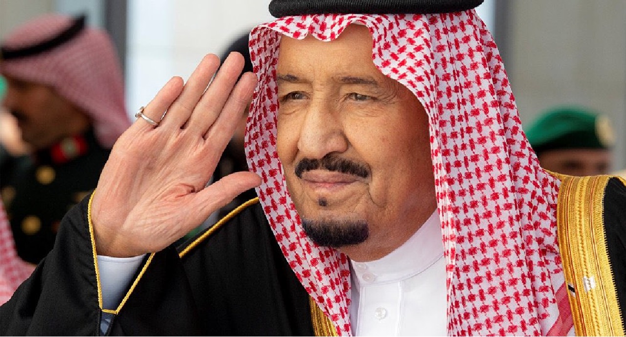 ملك السعودية يصدر عددا من الأوامر الملكية تشمل تعيينات وإعفاءات وزراء