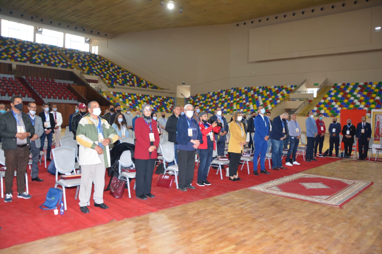 الجمع العام العادي لجامعة السباحة يطالب بفتح المسابح