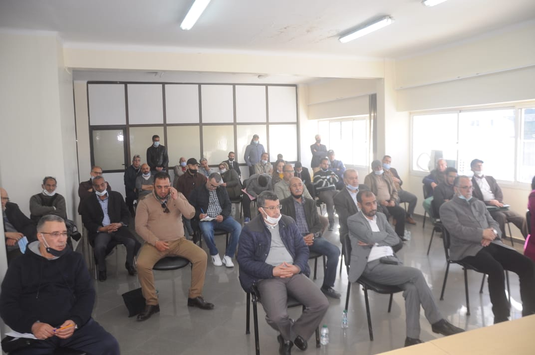 ميارة يجتمع بكتاب فروع مختلف القطاعات النقابية بعمالة آنفا ميارة يجتمع بكتاب فروع مختلف القطاعات النقابية بعمالة آنفا