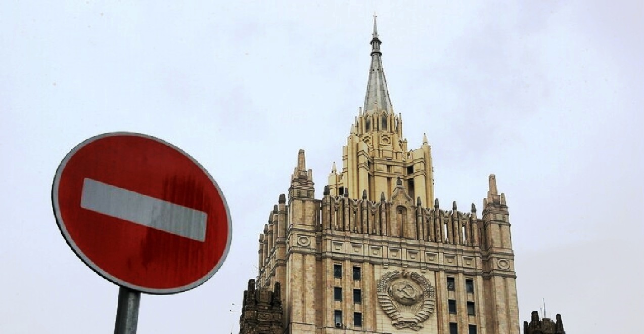 في تصعيد خطير.. روسيا تطالب من 10 موظفين في السفارة الأمريكية مغادرة أراضيها مع نهاية اليوم