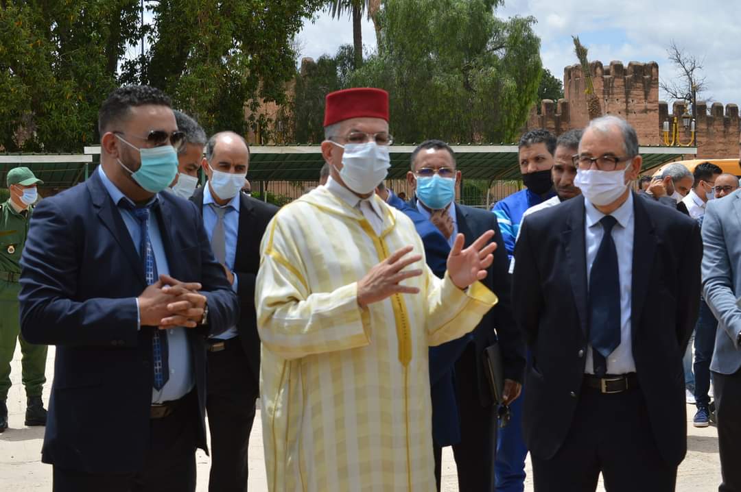 عامل إقليم تارودانت يشرف على عدد من الأنشطة الهامة والمشاريع التنموية فاقت 139 مليون درهم عامل إقليم تارودانت يشرف على عدد من الأنشطة الهامة والمشاريع التنموية فاقت 139 مليون درهم