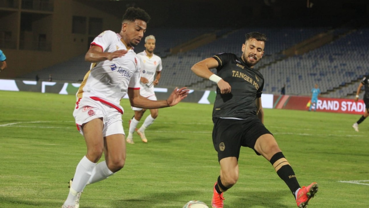 المغرب التطواني يقصي الوداد من كأس العرش ويبلغ نهائي الحلم