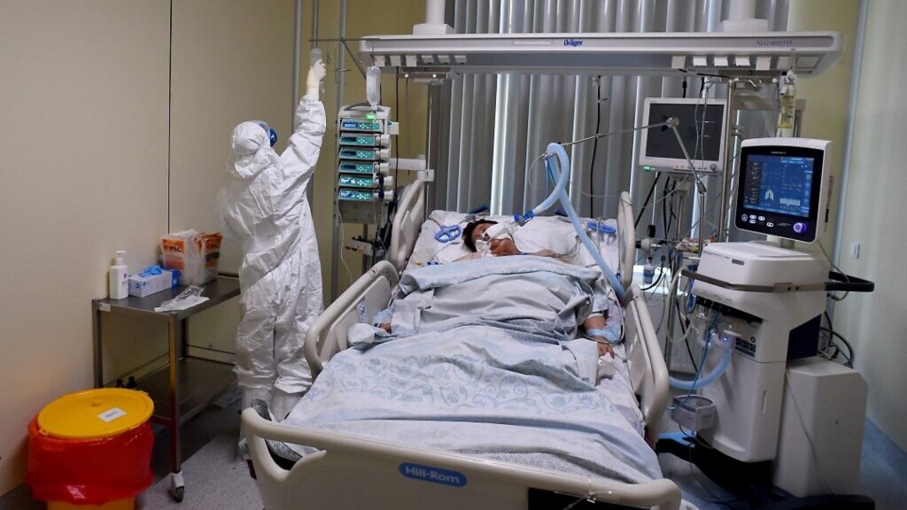 جدل في مراكش بسبب إنقطاع الأوكسجين عن المرضى جدل في مراكش بسبب إنقطاع الأوكسجين عن المرضى