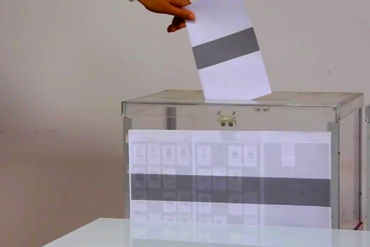 الناخبون المغاربة يتوجهون إلى صناديق الاقتراع لاختيار ممثليهم بمختلف المجالس المنتخبة