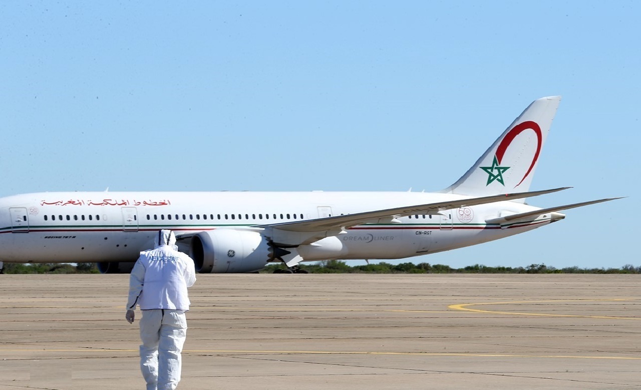 المغرب يعلق الرحلات الجوية من فرنسا وإليها بسبب كوفيد-19