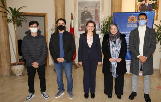 مزور تستقبل الطلبة الفائزين في المسابقة المغربية للبرمجة مزور تستقبل الطلبة الفائزين في المسابقة المغربية للبرمجة