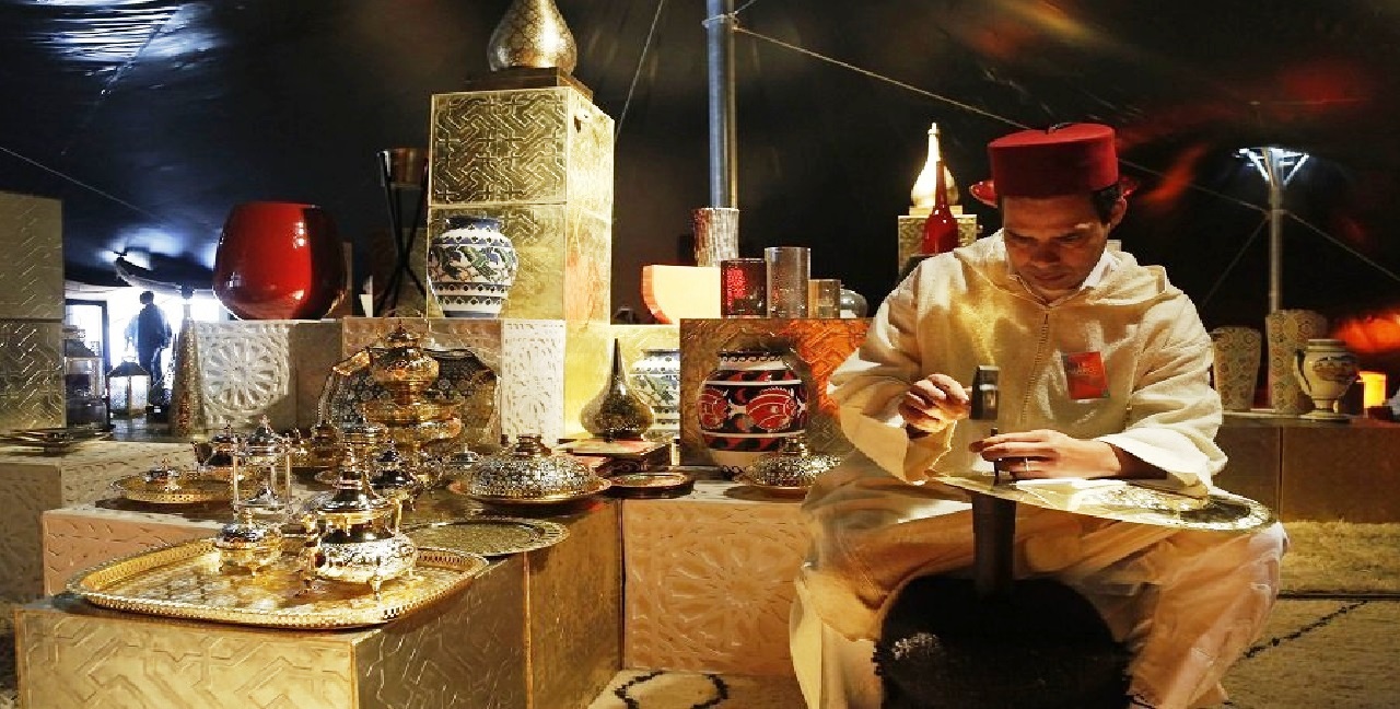 يَهُمُّ الصناع التقليديين.. وزارة السياحة تحدد هذا المبلغ للتأمين الإجباري عن المرض