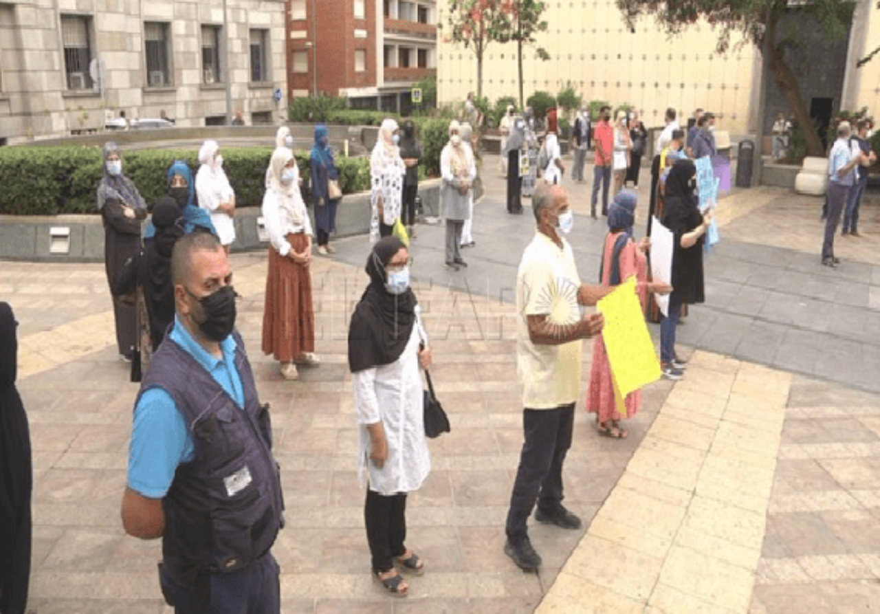العمال المغاربة بسبتة المحتلة يواصلون وقفاتهم الاحتجاجية