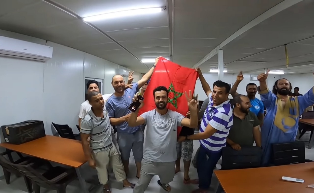 بالفيديو.. يوتيوبر ينقل فرحة المغاربة من جيبوتي إثر الفوز على مالاوي