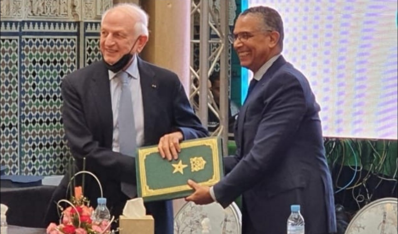 اتفاقية تجمع الحافظي وازولاي لإنشاء هذه المنصة اتفاقية تجمع الحافظي وازولاي لإنشاء هذه المنصة