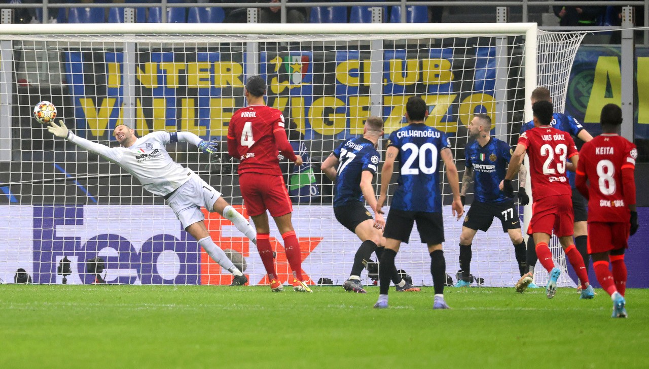 ليفربول يخطف فوزا مهما من مضيفه إنتر ميلان