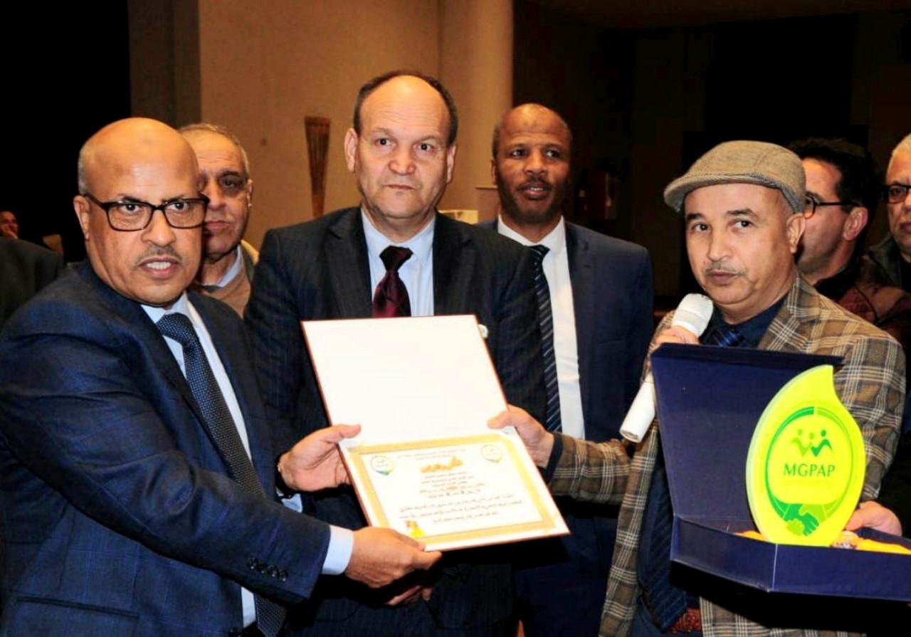 التعاضدية العامة للإدارات العمومية تحتفي بمعالجتها مليون ونصف مليون ملف مرضي التعاضدية العامة للإدارات العمومية تحتفي بمعالجتها مليون ونصف مليون ملف مرضي