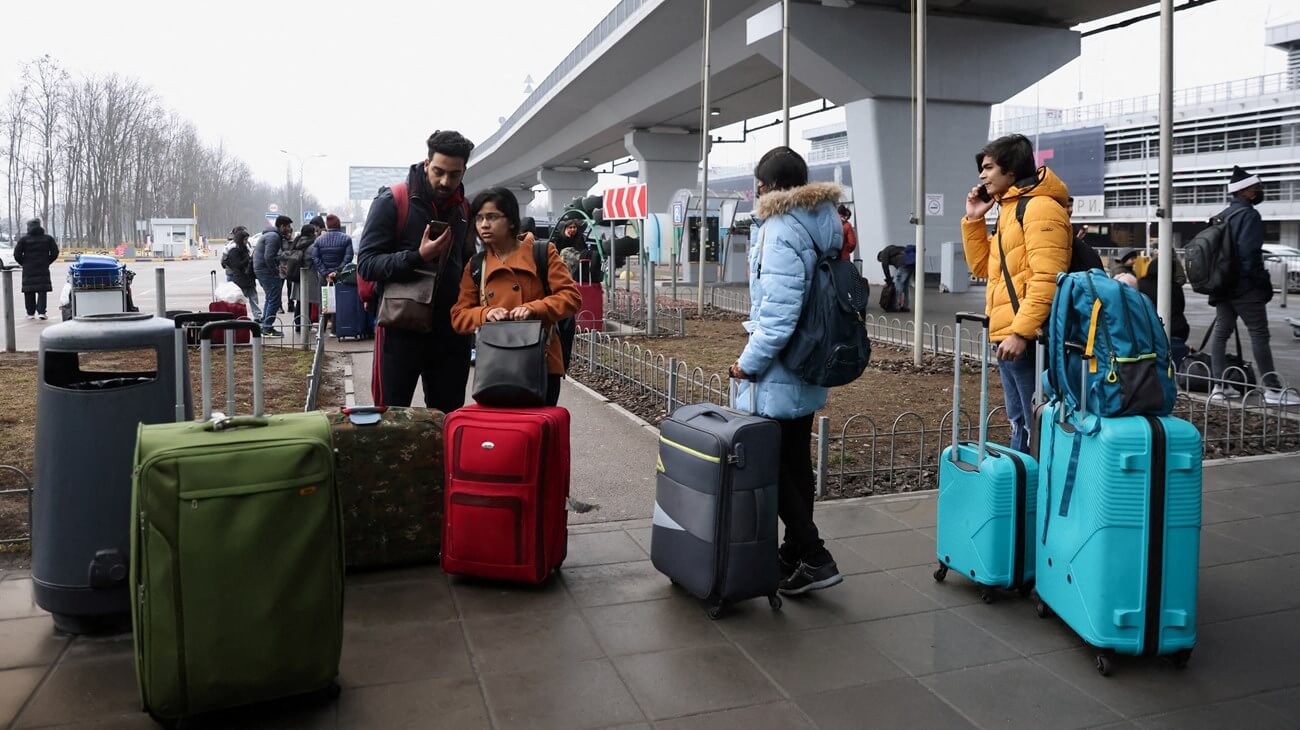 رسميا.. أزيد من 2000 مغربي غادروا أوكرانيا
