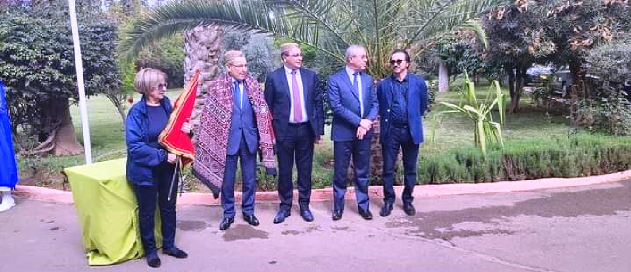 والي جهة بني ملال خنيفرة يعطي انطلاق المرحلة الثانية من اللحاق الوطني الـ 17 للسيارات الخاص بالسلك الدبلوماسي والي جهة بني ملال خنيفرة يعطي انطلاق المرحلة الثانية من اللحاق الوطني الـ 17 للسيارات الخاص بالسلك الدبلوماسي