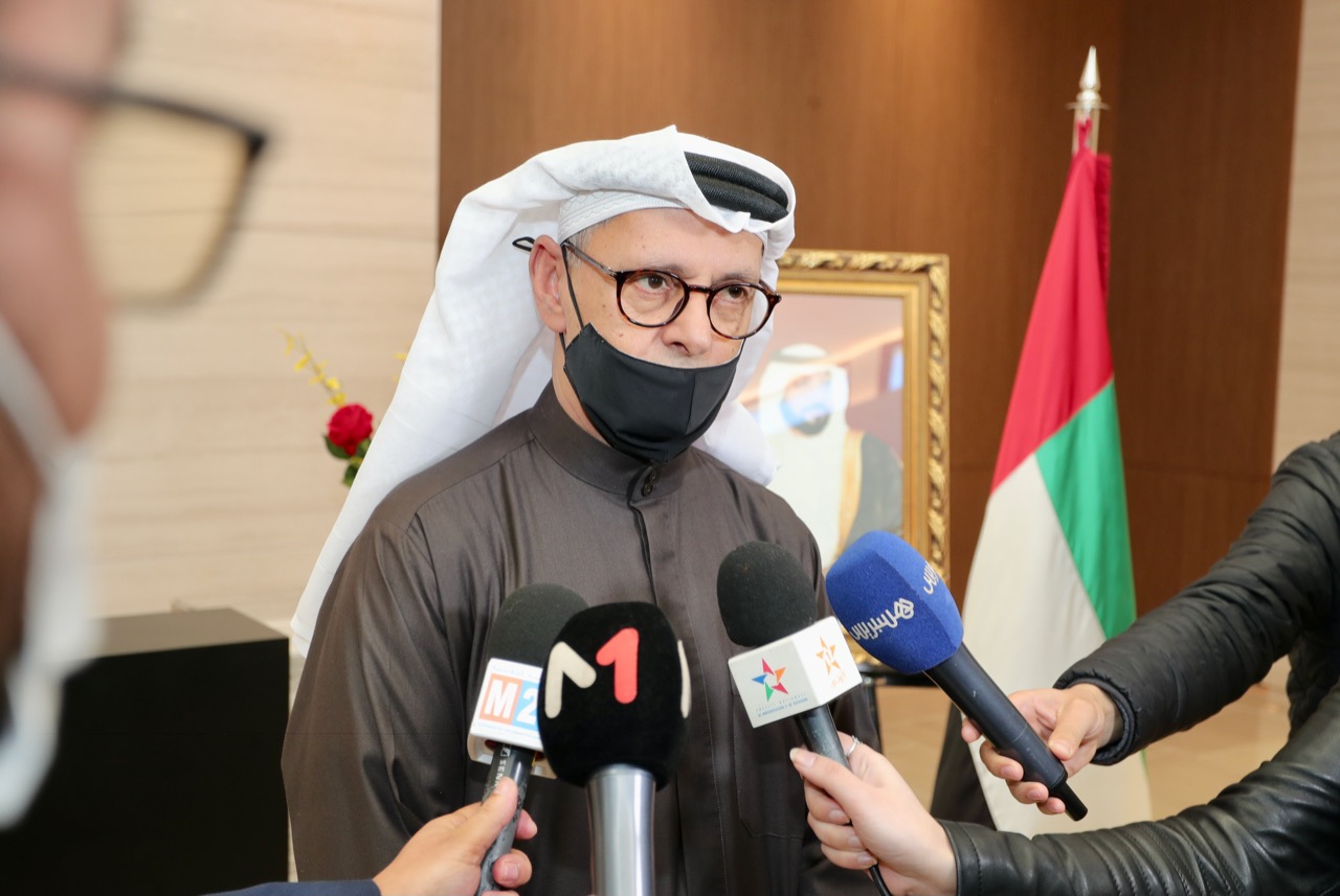 الإمارات تطلق حملة "إفطار الصائم" لفائدة 50 ألف أسرة مغربية الإمارات تطلق حملة "إفطار الصائم" لفائدة 50 ألف أسرة مغربية