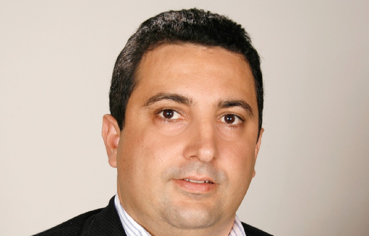 أفيلال يحذر من اعتماد الزبونية في برنامج "فرصة" أفيلال يحذر من اعتماد الزبونية في برنامج "فرصة"