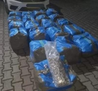 توقيف مستشارا جماعيا متلبسا بالمخدرات توقيف مستشارا جماعيا متلبسا بالمخدرات