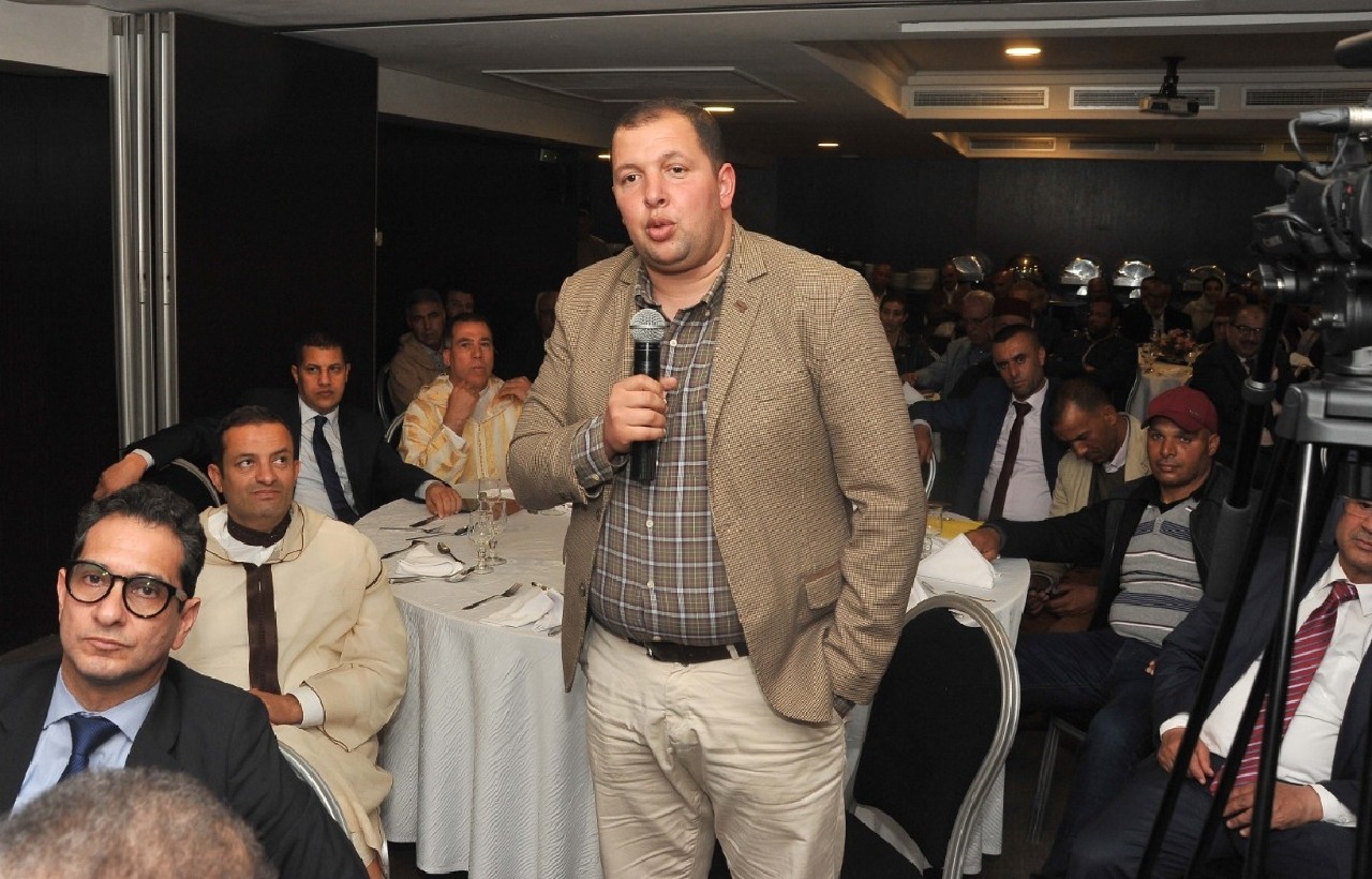 بركة يترأس لقاء تواصليا بجهة الدار البيضاء-سطات بركة يترأس لقاء تواصليا بجهة الدار البيضاء-سطات