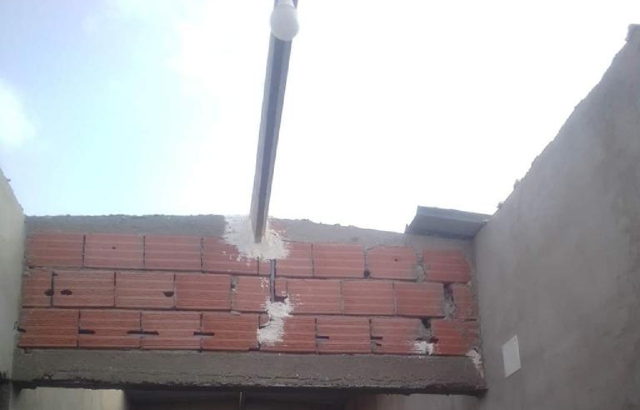 بالصور: عاصفة رملية قوية تعصف بمخيم السمارة بتندوف بالصور: عاصفة رملية قوية تعصف بمخيم السمارة بتندوف