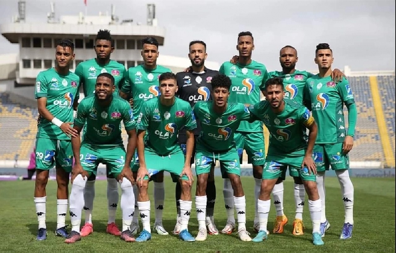 الرجاء يشعل الصراع على اللقب بإسقاطه الوداد في الديربي 