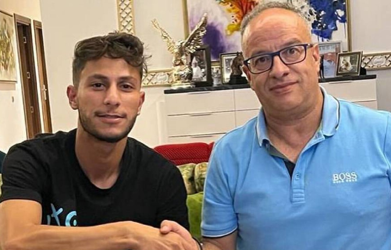 مولودية الجزائر يعترض على انتقال لاعبه للرجاء