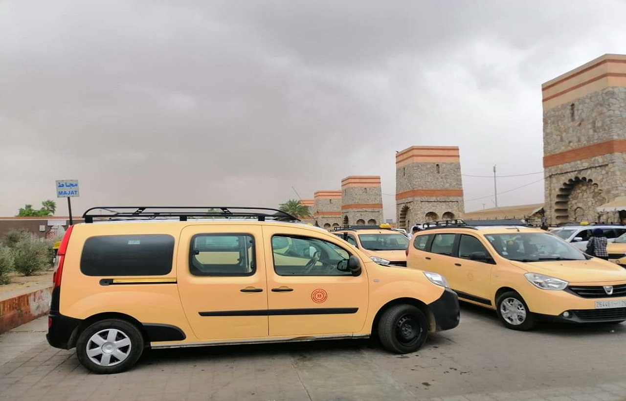 "توريث كريمات الطاكسيات" تقيد بشروط جديدة "توريث كريمات الطاكسيات" تقيد بشروط جديدة