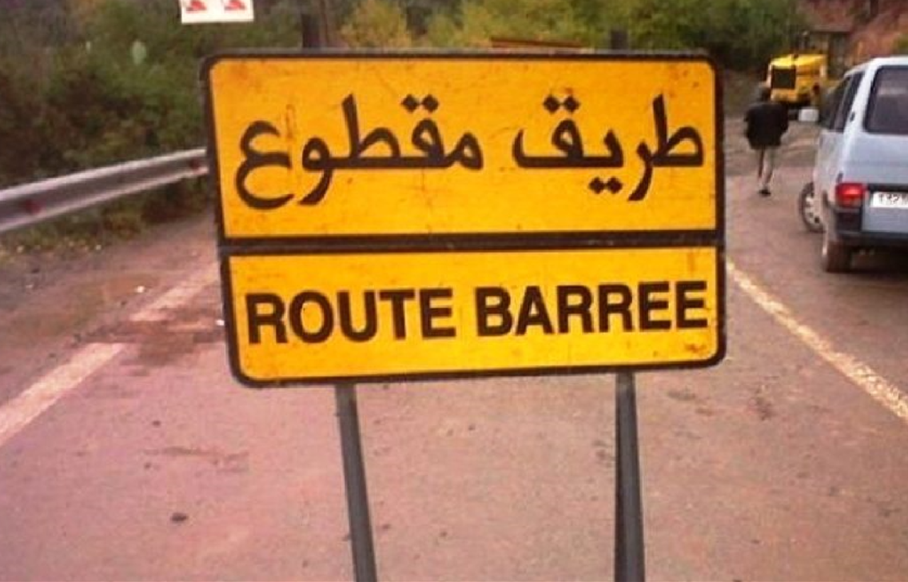 انقطاع مؤقت للطريق الرابط بين ميدلت والريش