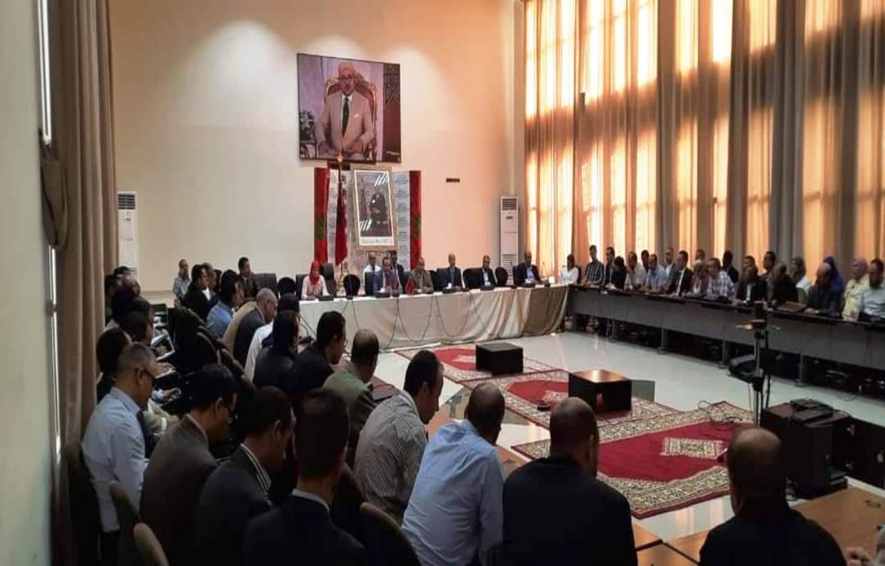 مدير الأكاديمية يترأس لقاءً تواصلياً لفائدة الأطر الإدارية المتدربة بالمركز الجهوي لمهن التربية والتكوين ببني ملال مدير الأكاديمية يترأس لقاءً تواصلياً لفائدة الأطر الإدارية المتدربة بالمركز الجهوي لمهن التربية والتكوين ببني ملال