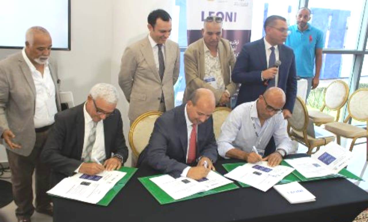 الاتحاد العام للشغالين بالمغرب يُوَقِّعُ اتفاقية شغل جماعية مع مجموعة "ليوني" ببرشيد