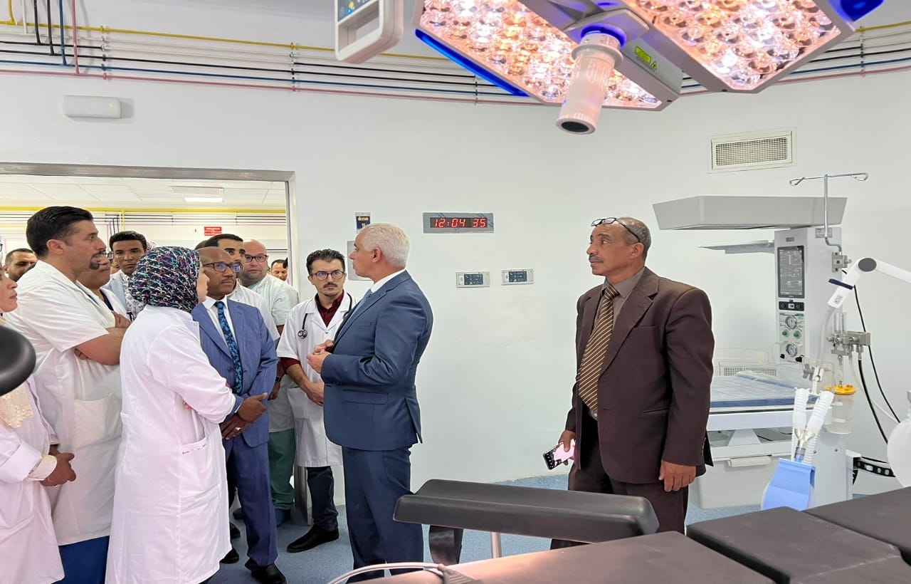 "آيت طالب" يعطي انطلاقة خدمات المستشفى الجهوي مولاي علي الشريف بالراشيدية بعد توسعته وتجهيزه