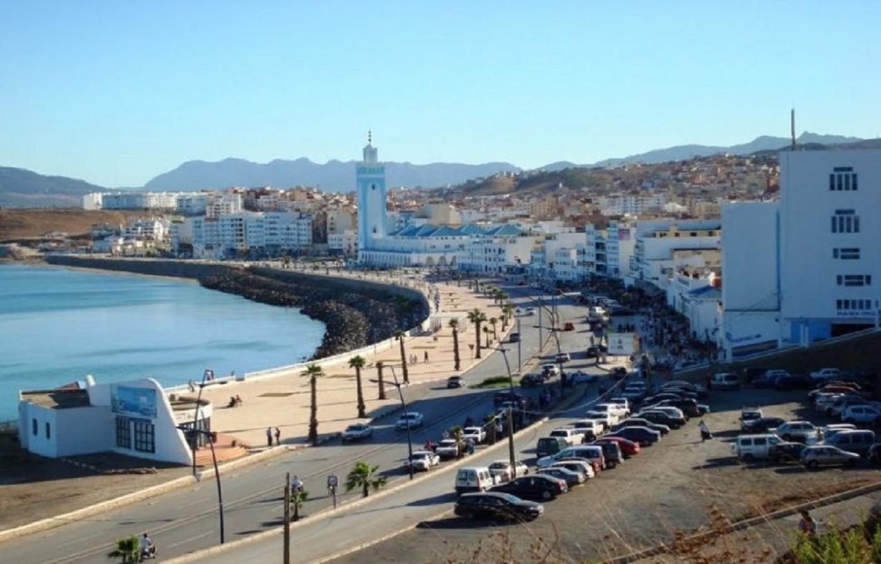 مدينة الفنيدق بين الصيف والشتاء مدينة الفنيدق بين الصيف والشتاء