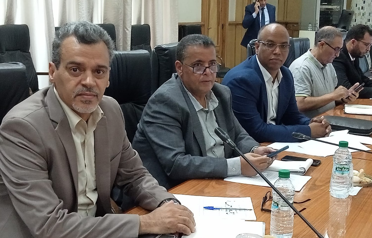 تفاصيل لقاء النقابات الصحية مع مسؤولي الوزارة الوصية على القطاع تفاصيل لقاء النقابات الصحية مع مسؤولي الوزارة الوصية على القطاع