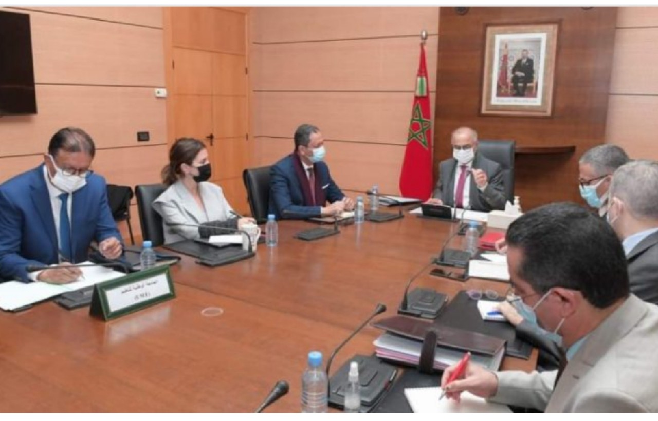 النقابات التعليمية الخمس ترفض اقتراح الوزير شكيب بنموسى النقابات التعليمية الخمس ترفض اقتراح الوزير شكيب بنموسى