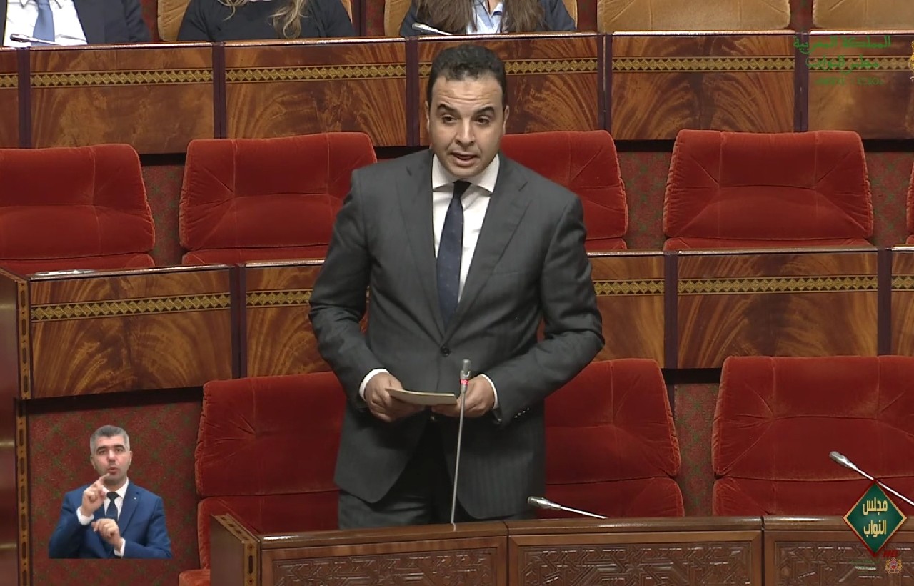 حكومة أخنوش تحطم الرقم القياسي في عدد الأسئلة والأجوبة بالبرلمان حكومة أخنوش تحطم الرقم القياسي في عدد الأسئلة والأجوبة بالبرلمان