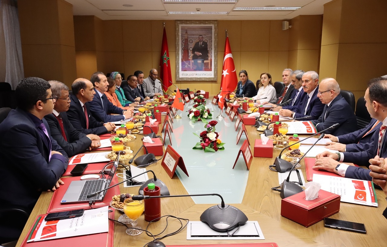 الرباط.. الداكي يجري مباحثات مع وفد قضائي من تركيا الرباط.. الداكي يجري مباحثات مع وفد قضائي من تركيا