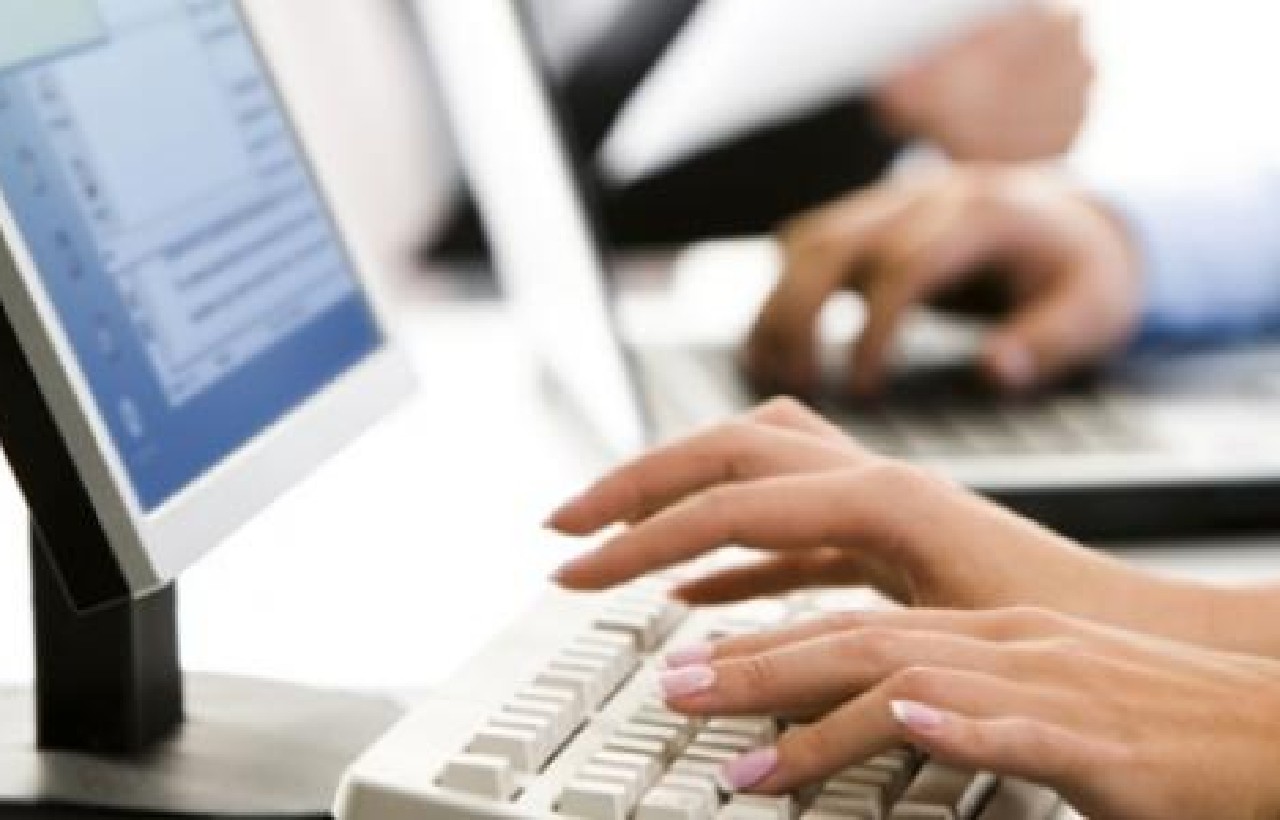 أخلاقيات مهنة الصحافة على محك السيولة الرقمية أخلاقيات مهنة الصحافة على محك السيولة الرقمية