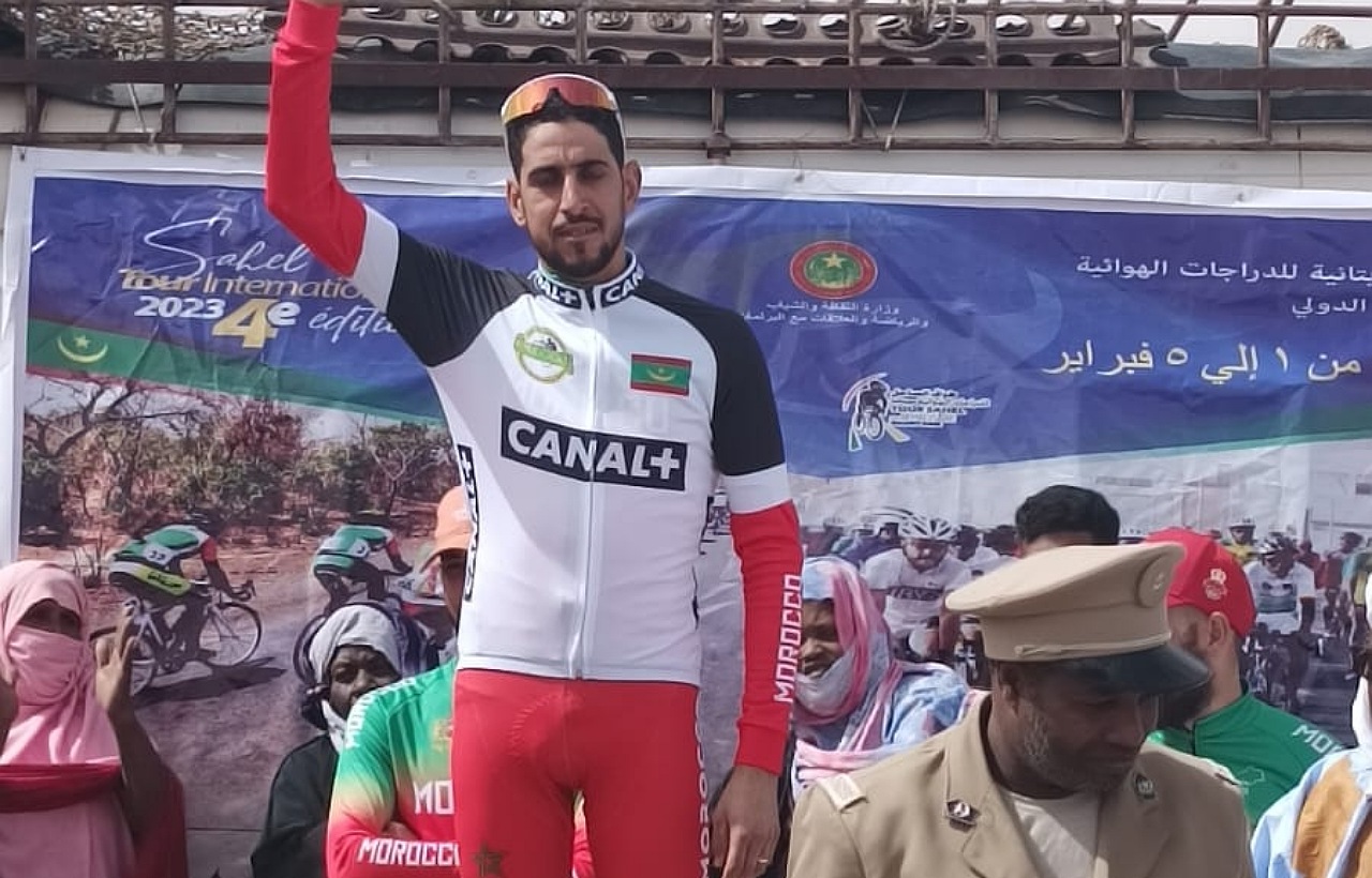 الدراجون المغاربة يواصلون استحواذهم على طواف موريتانيا
