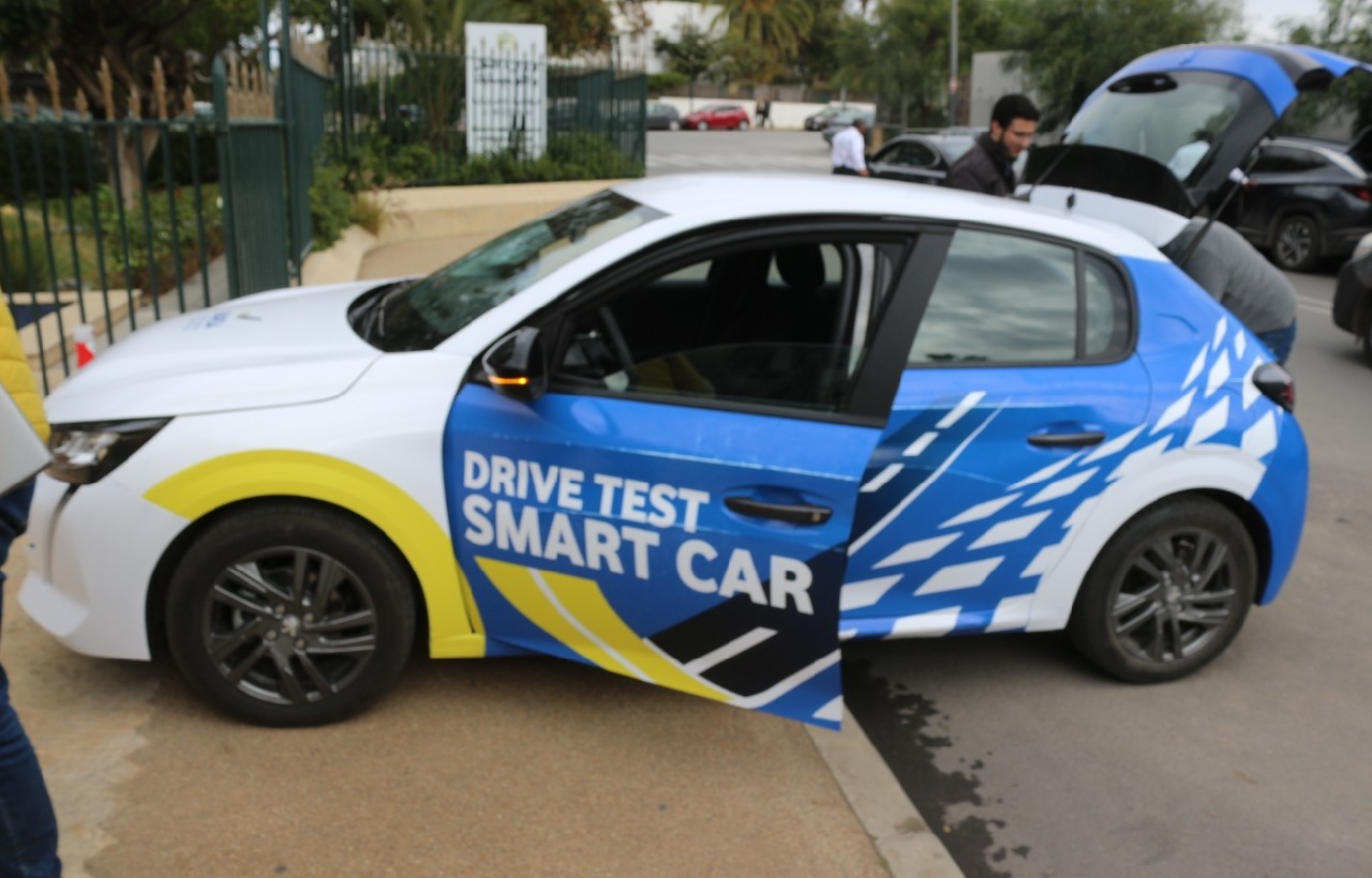 السيارة الذكية تلج امتحانات نيل رخص السياقة بالمغرب السيارة الذكية تلج امتحانات نيل رخص السياقة بالمغرب