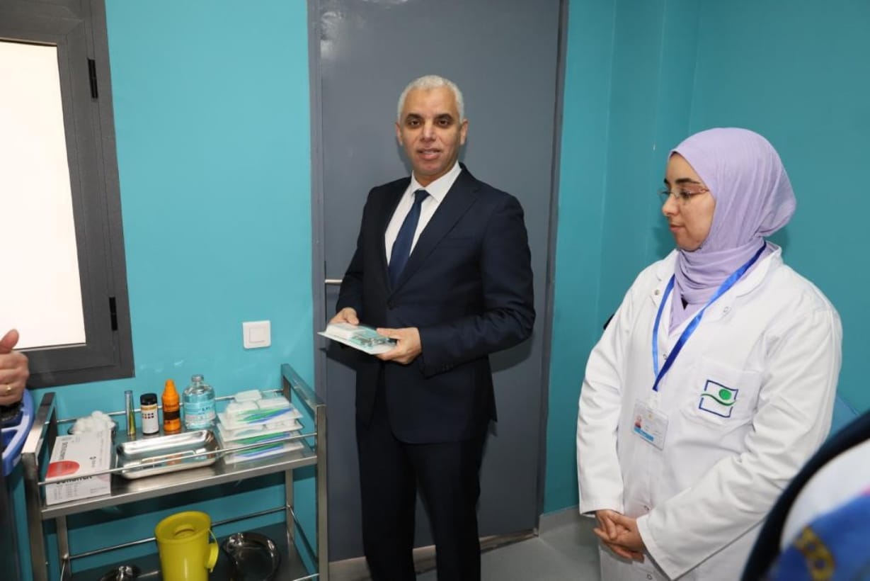 "آيت طالب" يعطي انطلاقة خدمات المركز الصحي الحضري المستوى الثاني بمقاطعة اليوسفية بالرباط