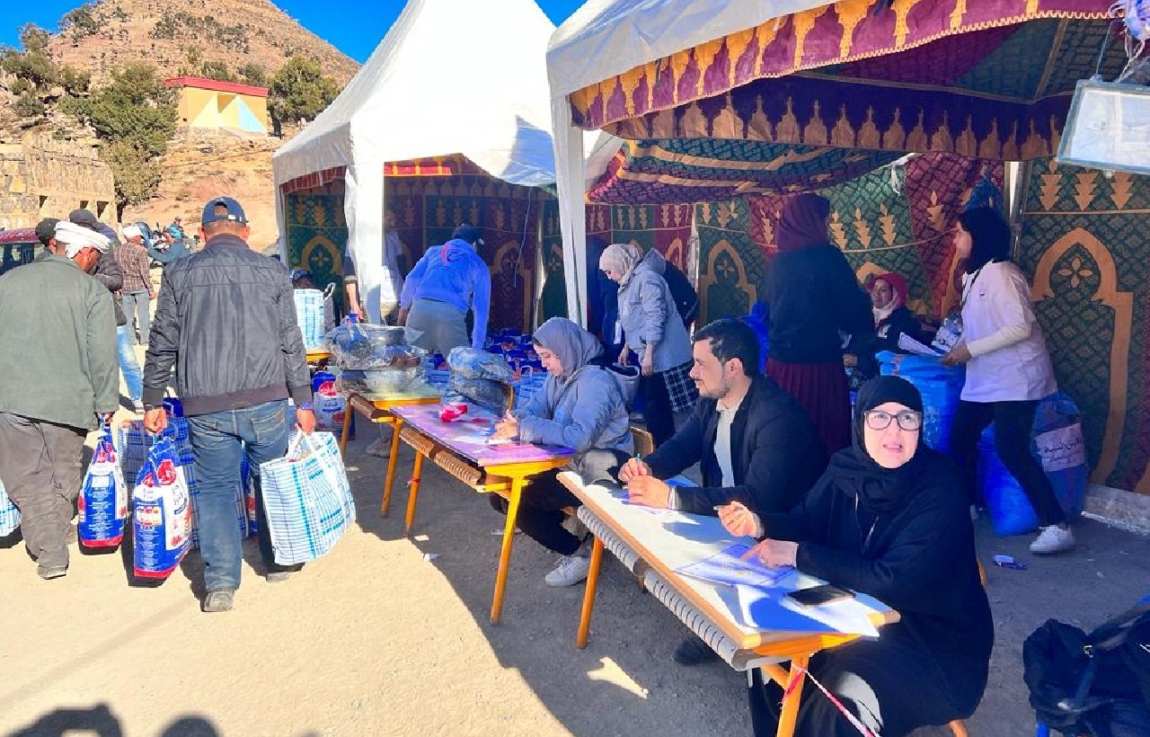 حملة إنسانية تضامنية وقافلة طبية تحط الرحال بدوار أكرض سديدر حملة إنسانية تضامنية وقافلة طبية تحط الرحال بدوار أكرض سديدر