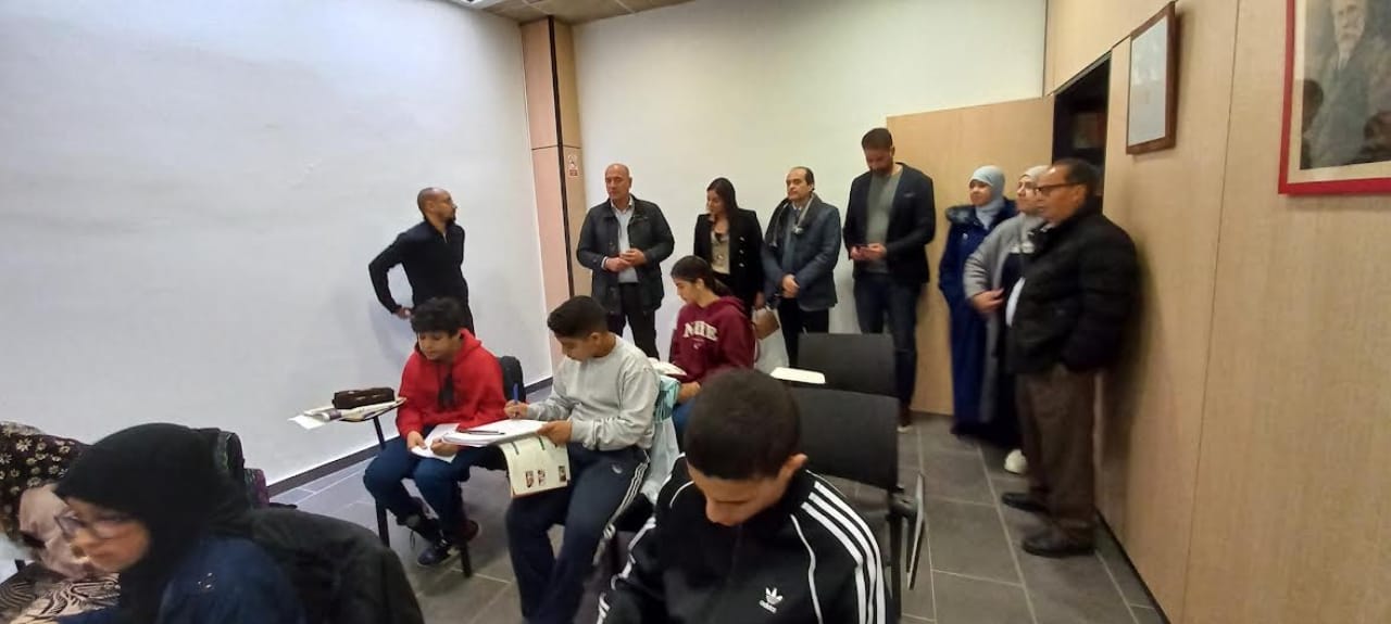 القنصل العام للمملكة المغربية بكتالونيا في زيارة لجمعيات إسلامية القنصل العام للمملكة المغربية بكتالونيا في زيارة لجمعيات إسلامية