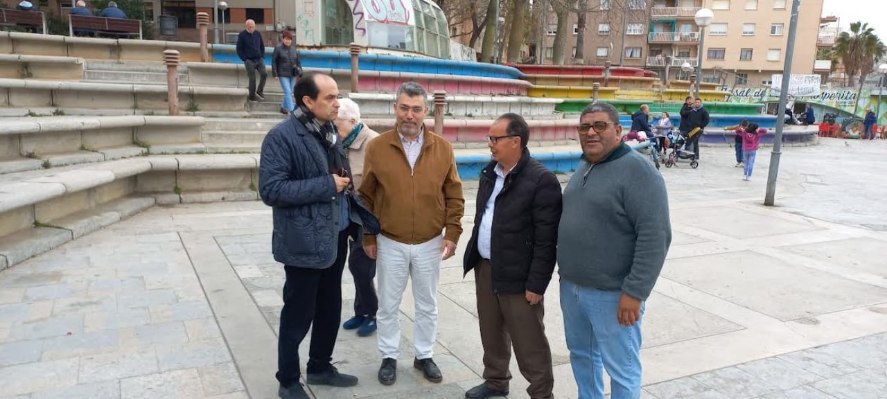 القنصل العام للمملكة المغربية بكتالونيا في زيارة لجمعيات إسلامية القنصل العام للمملكة المغربية بكتالونيا في زيارة لجمعيات إسلامية