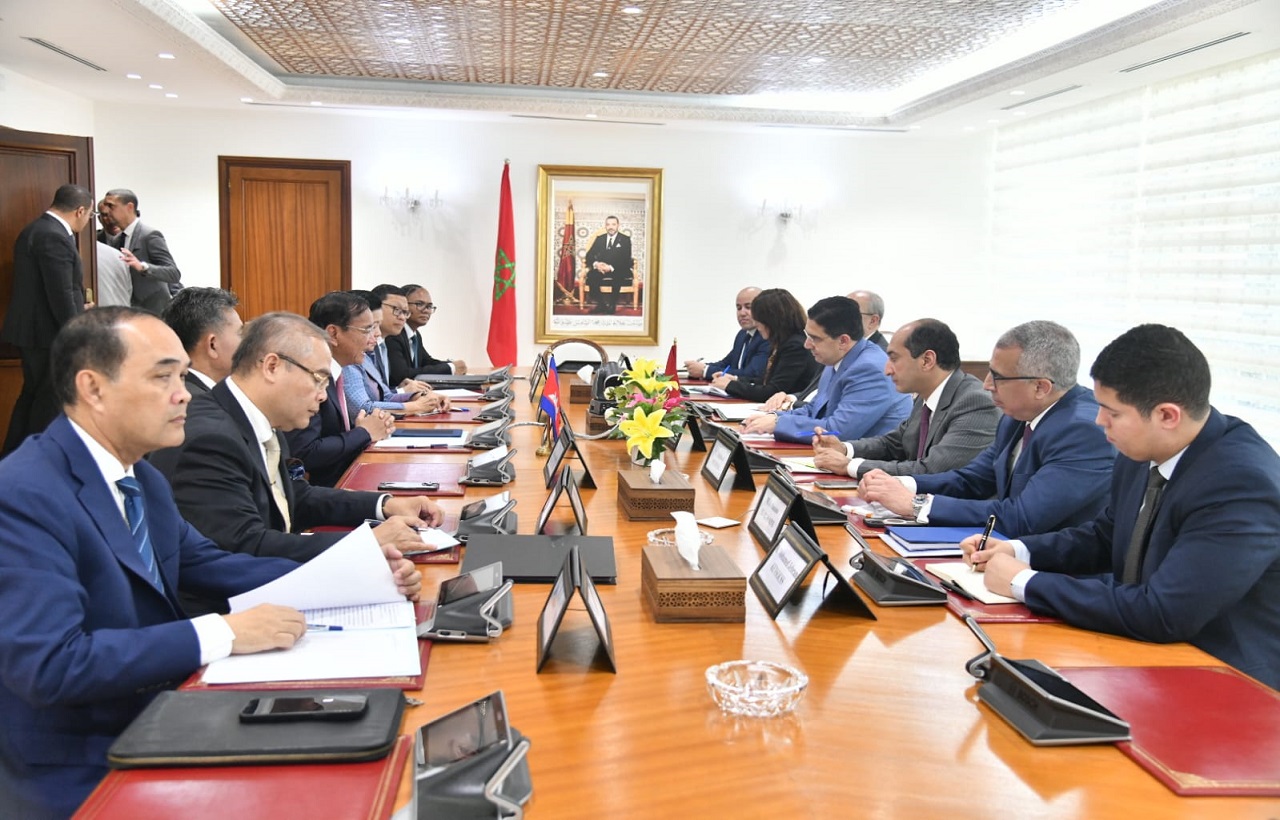 مملكة كمبوديا تعرب عن دعمها الكامل لسيادة المملكة المغربية ووحدتها الترابية مملكة كمبوديا تعرب عن دعمها الكامل لسيادة المملكة المغربية ووحدتها الترابية