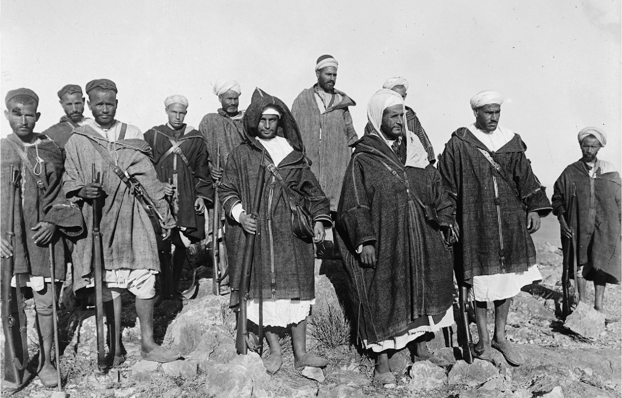 الشعب المغربي يحيي ذكرى ملحمة معركة أنوال الخالدة الشعب المغربي يحيي ذكرى ملحمة معركة أنوال الخالدة