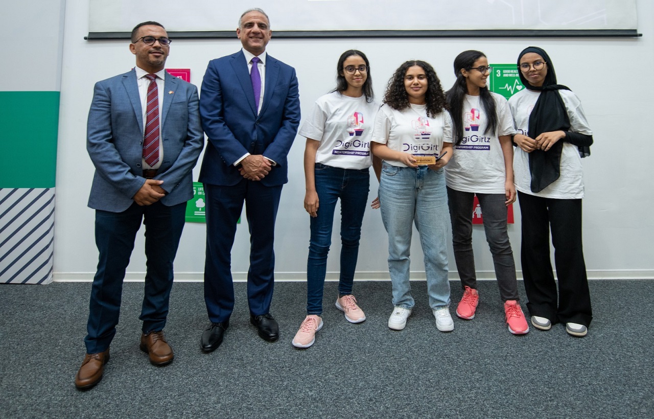 برنامج DigiGirlz يُتوج شابات قدمن مشاريع مبتكرة حول الحفاظ على الماء برنامج DigiGirlz يُتوج شابات قدمن مشاريع مبتكرة حول الحفاظ على الماء