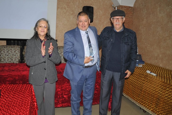 جمعية خريجي مدارس محمد الخامس تكرم شخصيات تربوية فاعلة جمعية خريجي مدارس محمد الخامس تكرم شخصيات تربوية فاعلة