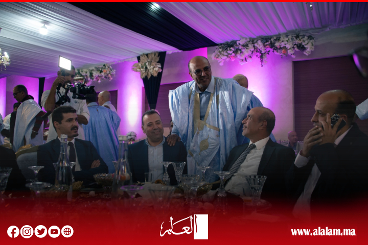 "ولد الرشيد" ينظم حفل استقبال على شرف أعيان ووجهاء مدينة الداخلة "ولد الرشيد" ينظم حفل استقبال على شرف أعيان ووجهاء مدينة الداخلة